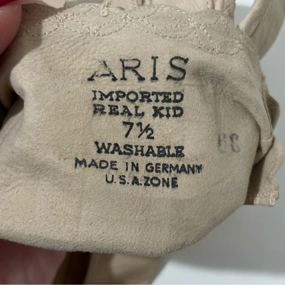 Aris Vintage women’s leather gloves size 7.5